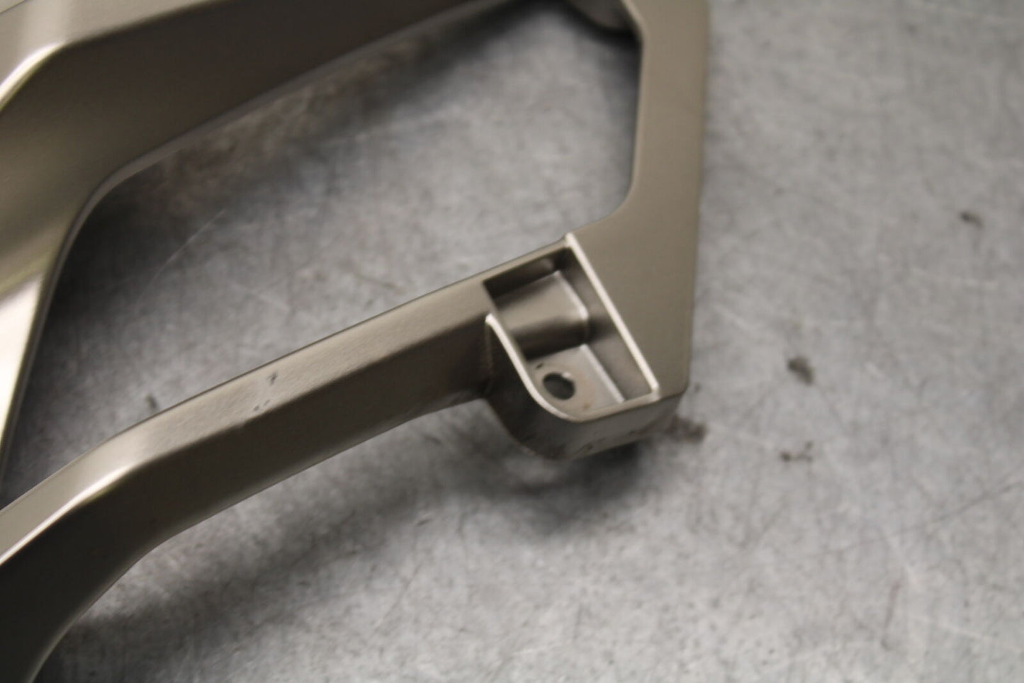 18-23 KAWASAKI NINJA 400 RIGHT INNER FAIRING COWL PANEL TRIM OEM BB660