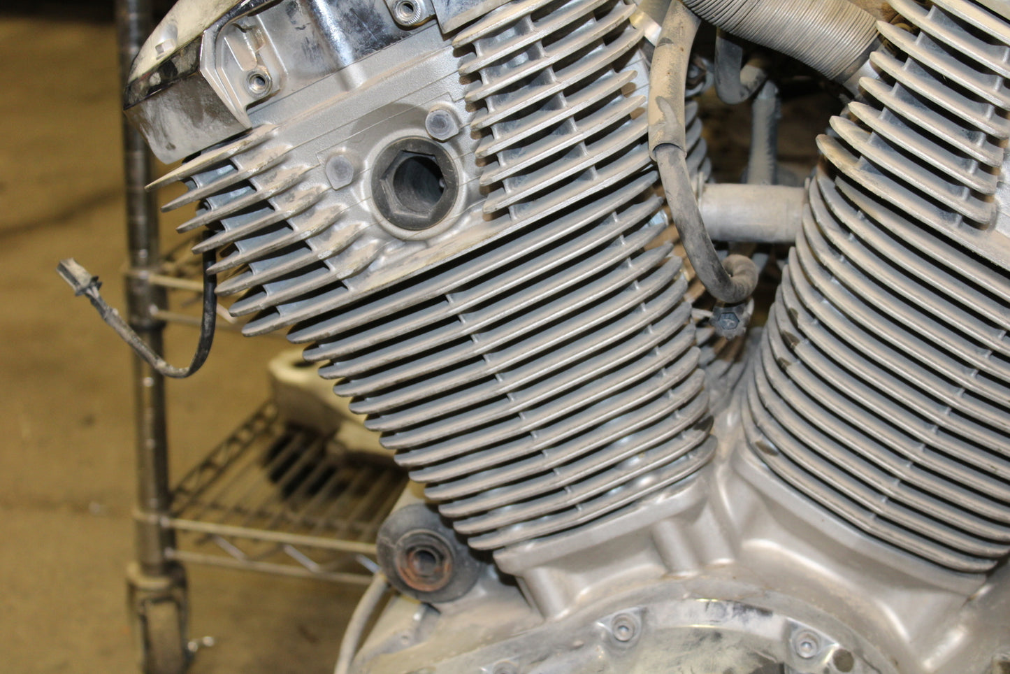 02-04 HONDA VTX1800S ENGINE MOTOR BB712