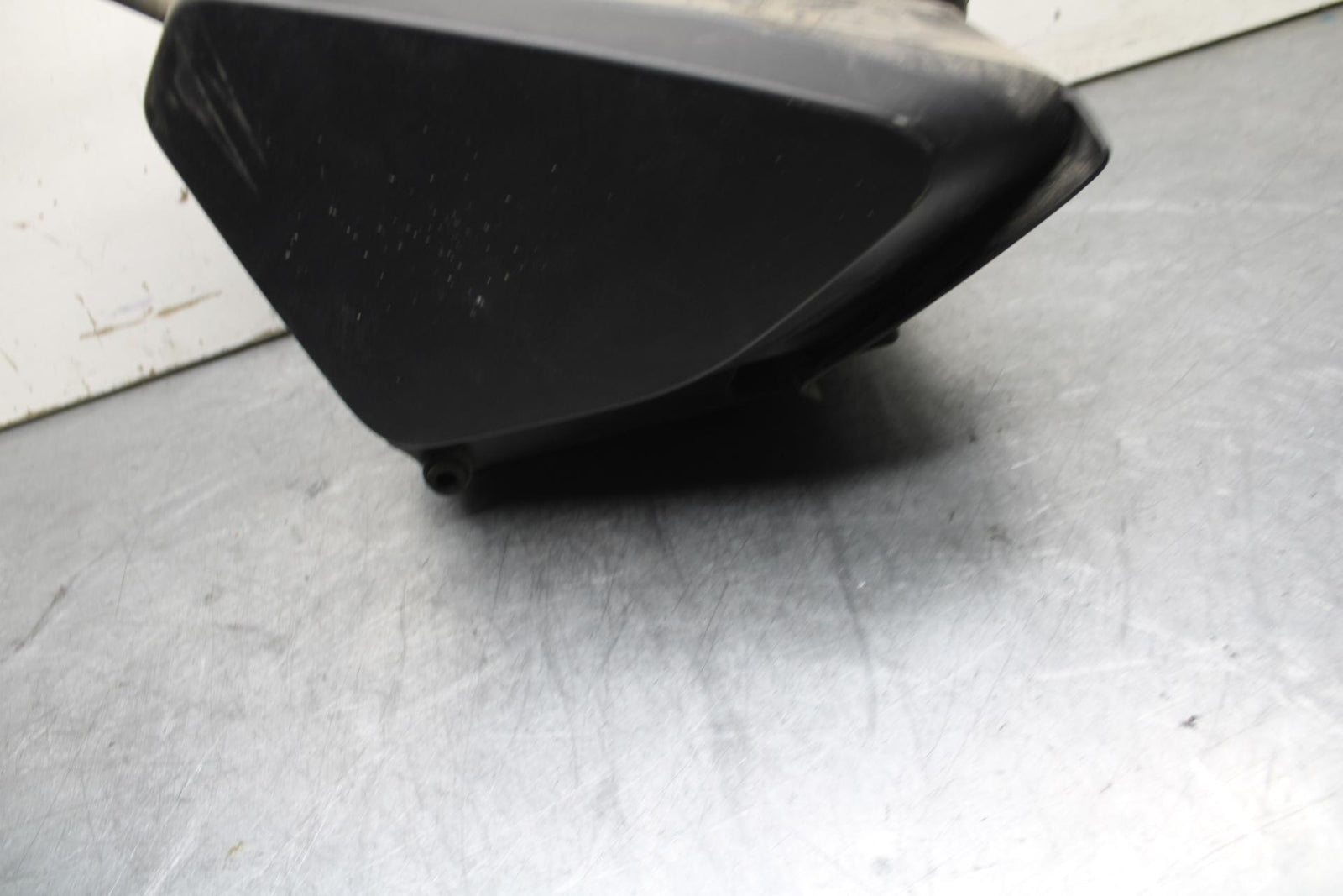 16-18 KTM 690 DUKE AIRBOX AIR INTAKE FILTER BOX BB631