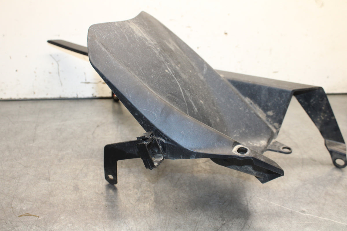 22-24 YAMAHA XSR900 REAR BACK DRIVE CHAIN GUARD COVER SHIELD BB710