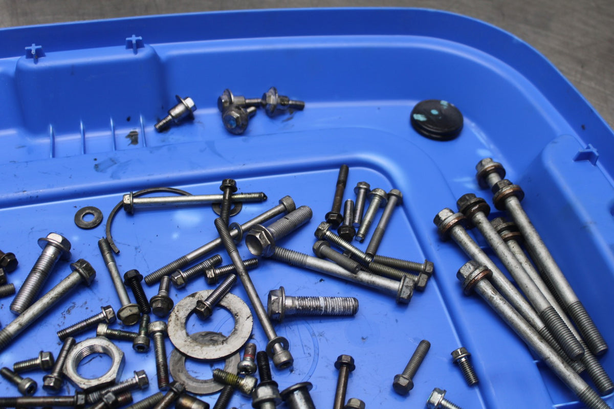 24 KAWASAKI NINJA 500 ABS ENGINE MOUNTING BOLTS HARDWARE MOTOR SCREWS BB818
