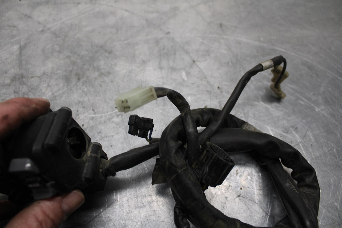 18 YAMAHA YZF R1  LEFT CLIP ON HANDLE HORN SIGNALS SWITCH SWITCHES BB473
