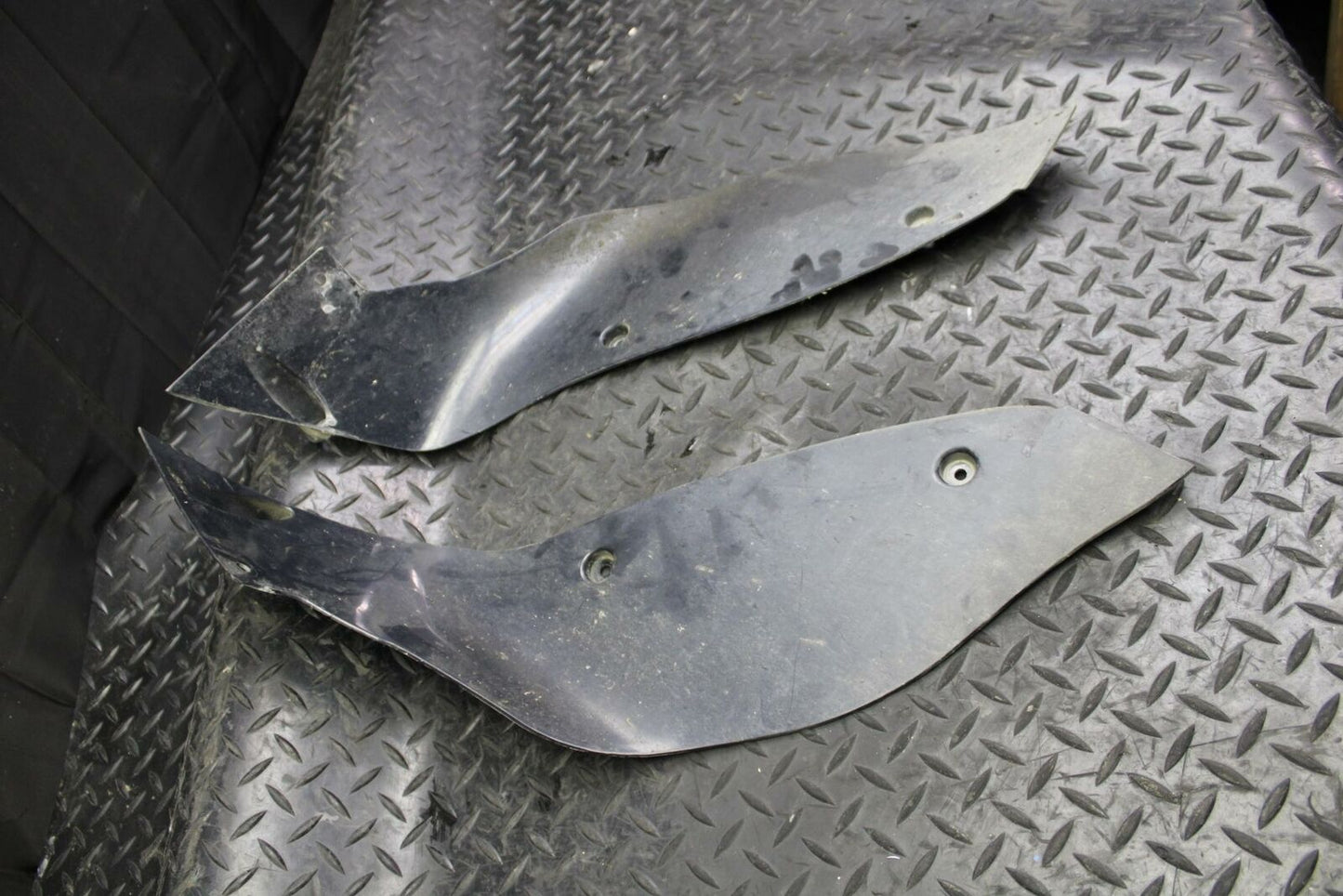 05-06 SUZUKI KATANA 750 GSX750F  INNER FAIRINGS COWLS PANELS TRIMS bb166