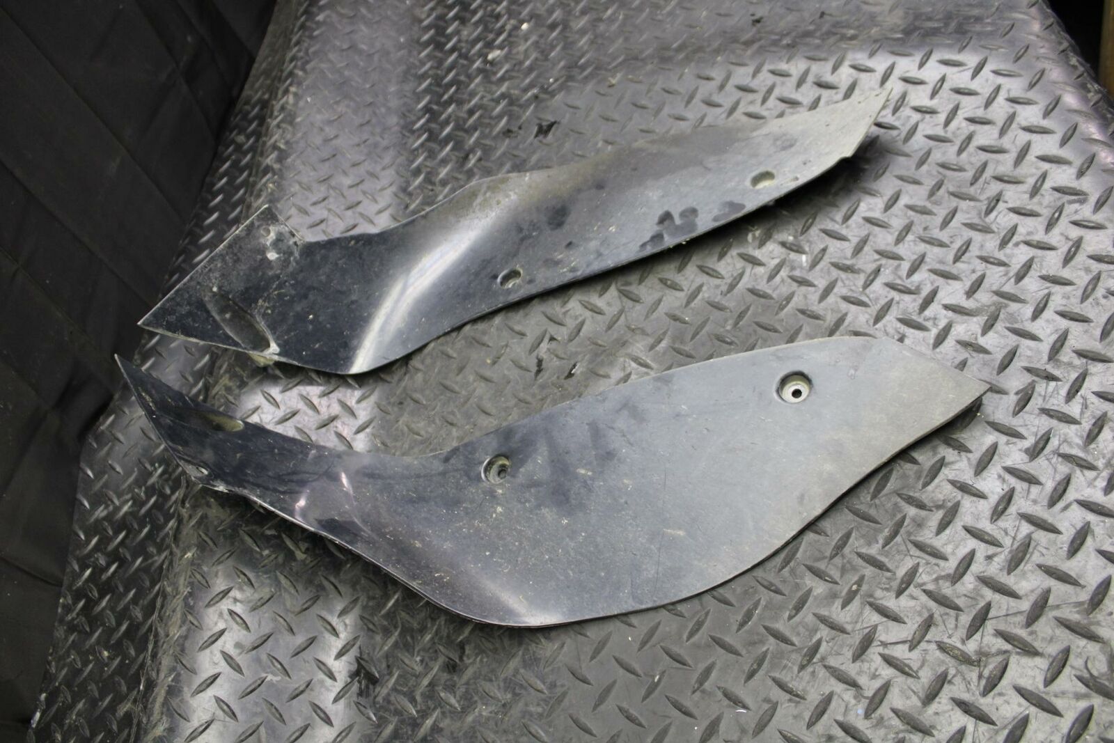 05-06 SUZUKI KATANA 750 GSX750F  INNER FAIRINGS COWLS PANELS TRIMS bb166