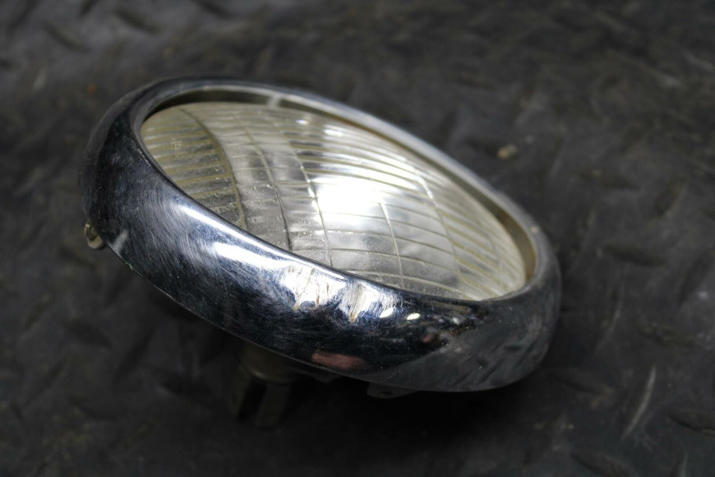 71 YAMAHA L5 HEADLIGHT  BB230
