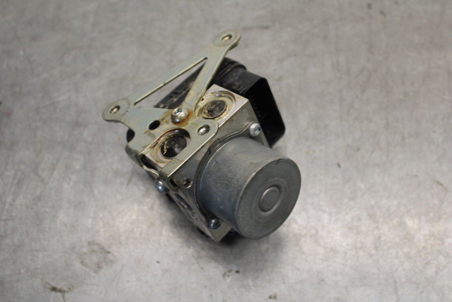16-21 YAMAHA XSR900 ABS PUMP UNIT MODULE BB664