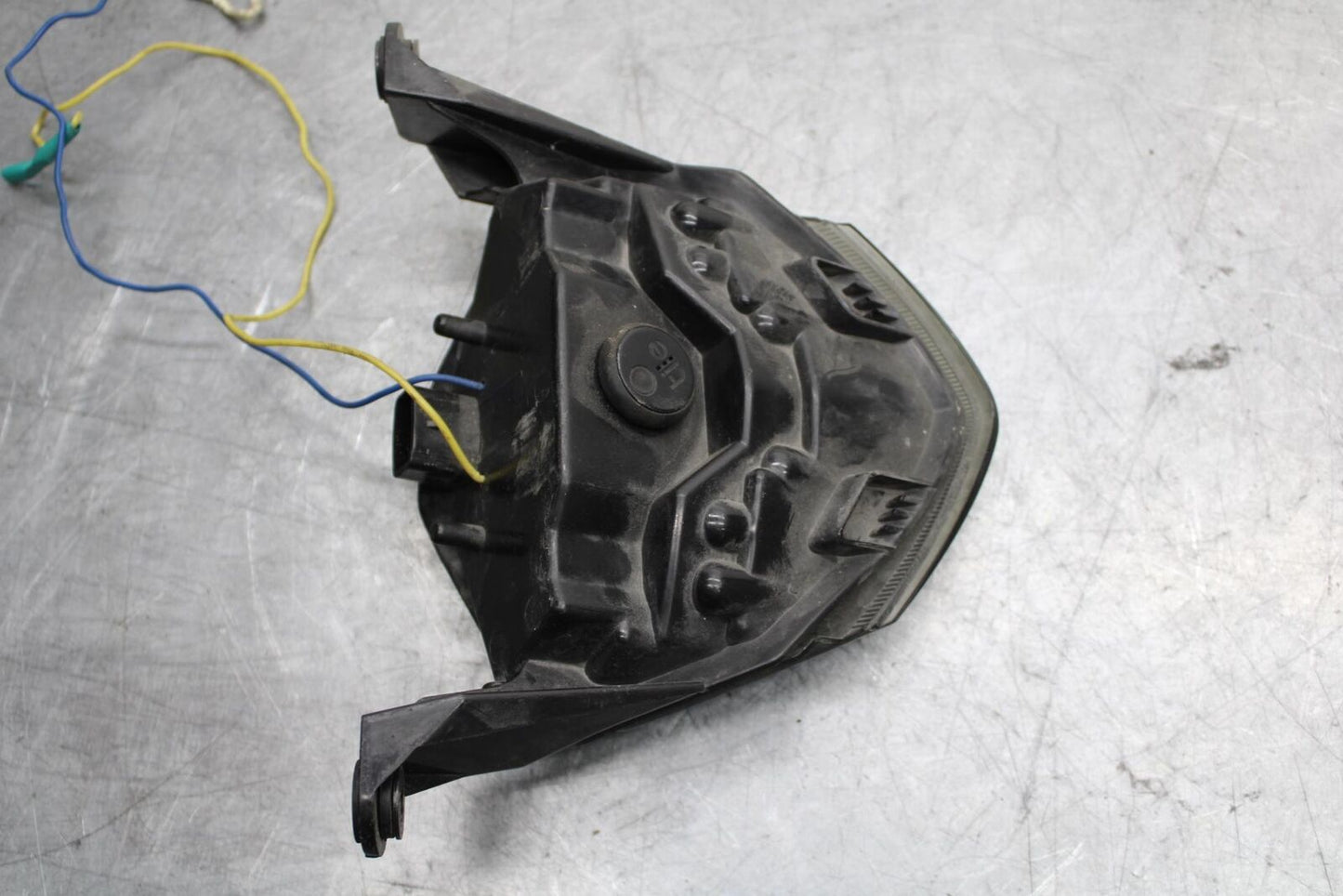 2009 Kawasaki Ninja ZX6R ZX600R AFTERMARKET  REAR TAIL TAILLIGHT BACK BB548