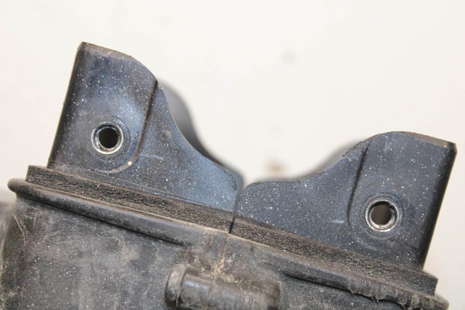 09-12 KAWASAKI NINJA ZX6R ZX600R RAM AIR INTAKE TUBE DUCT BB617