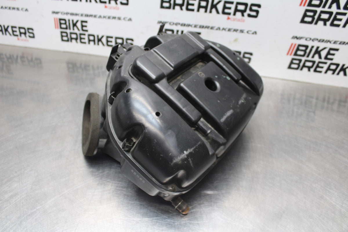 06-07 SUZUKI GSXR 600 AIRBOX AIR INTAKE FILTER BOX BB845
