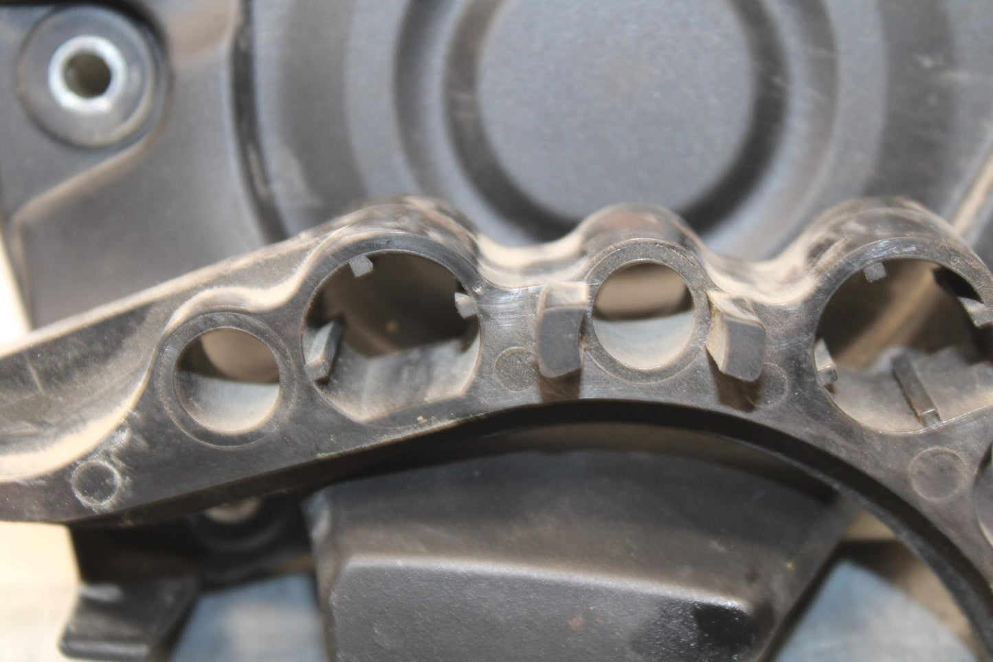 20-21 YAMAHA XSR900 ENGINE SPROCKET COVER BS2-15418-00-00 BB599