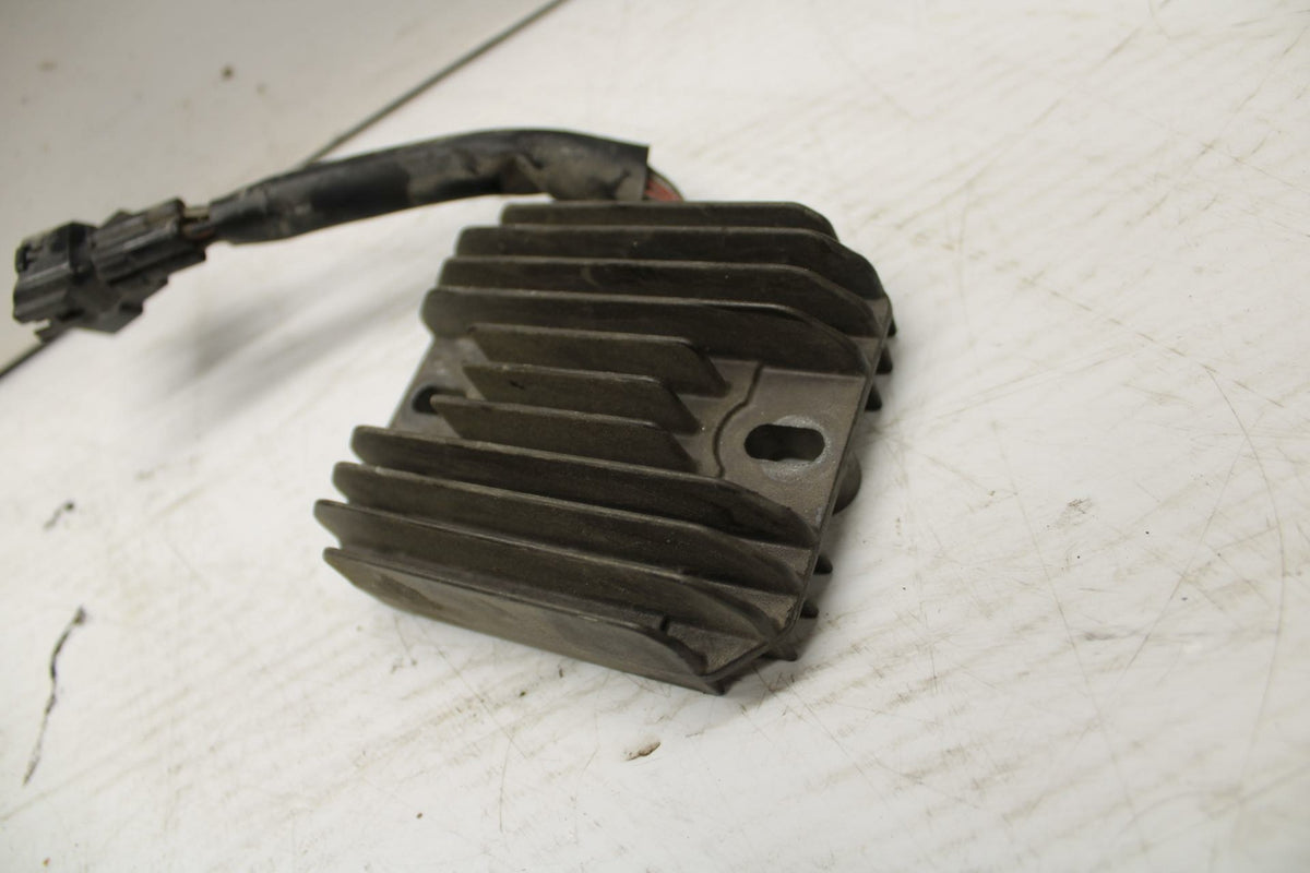 03-11 SUZUKI SV650A RECTIFIER VOLTAGE REGULATOR BB290
