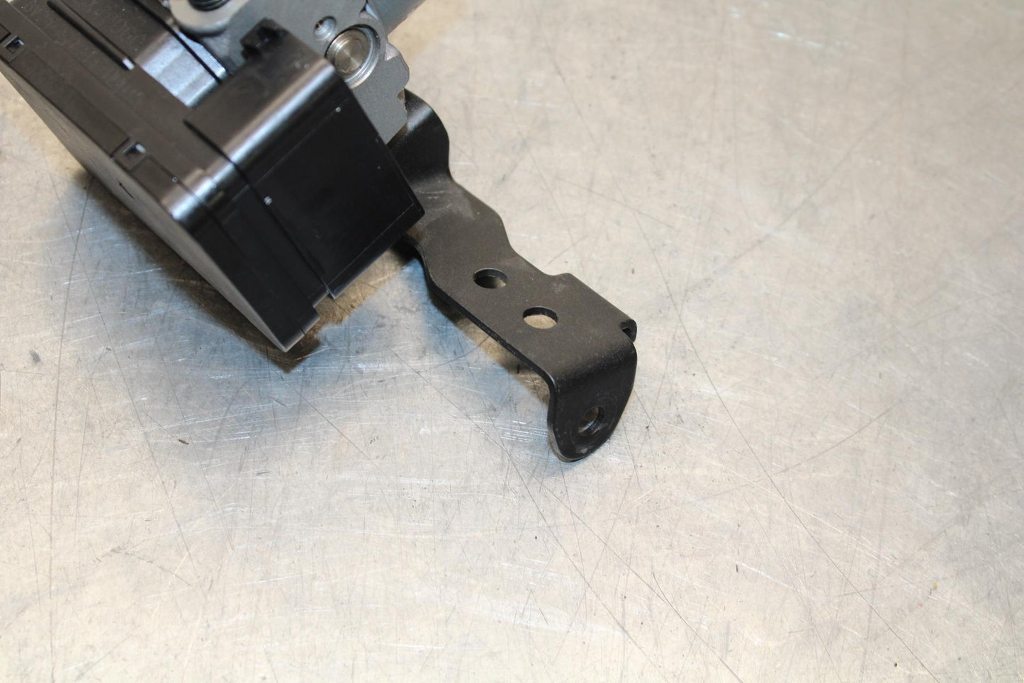 19-22 KAWASAKI Z400 ABS PUMP UNIT MODULE BB70