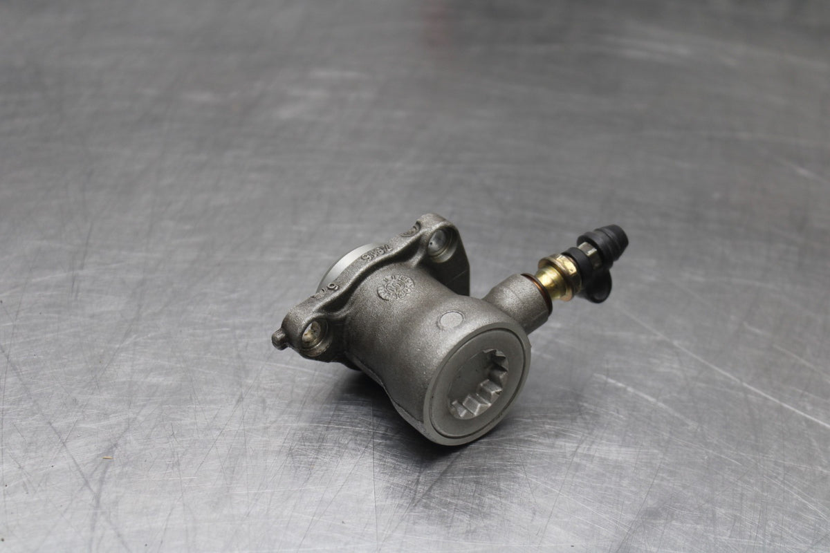 02 DUCATI MONSTER 620 CLUTCH SLAVE PISTON CYLINDER BB851