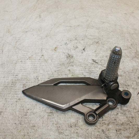 12-13 KAWASAKI EX300 NINJA LEFT REARSET REAR SET DRIVER FOOT PEG BRACKET BB373