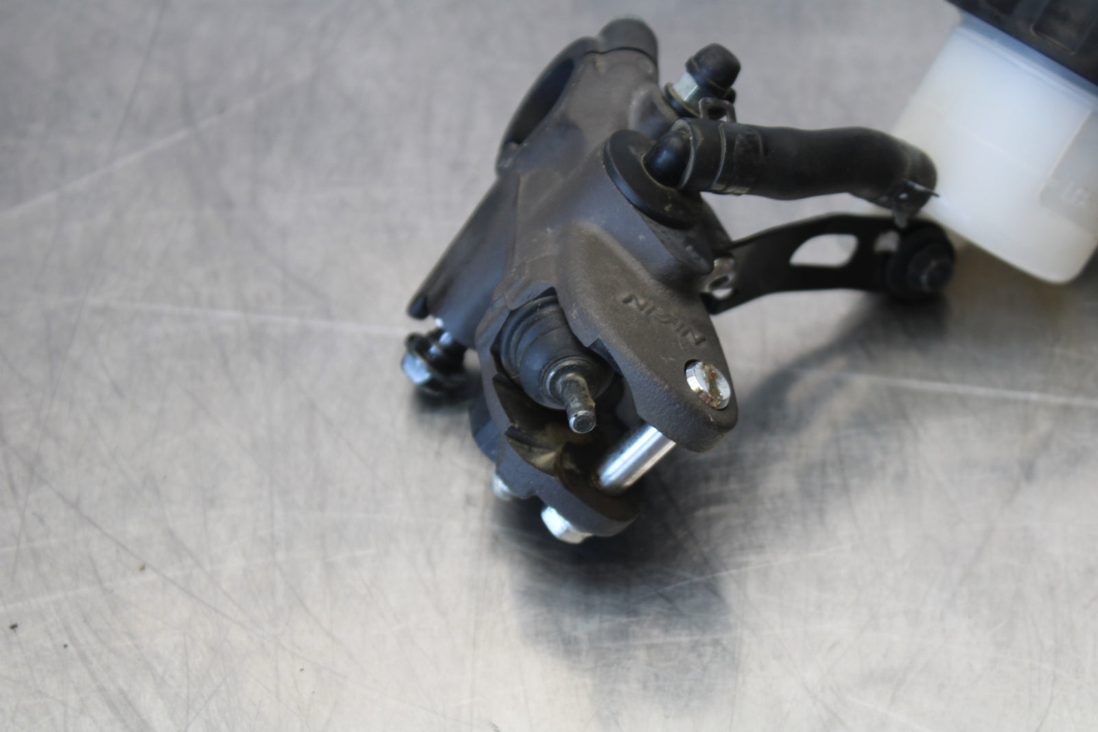 21 KAWASAKI NINJA ZX6R FRONT BRAKE MASTER CYLINDER BB647