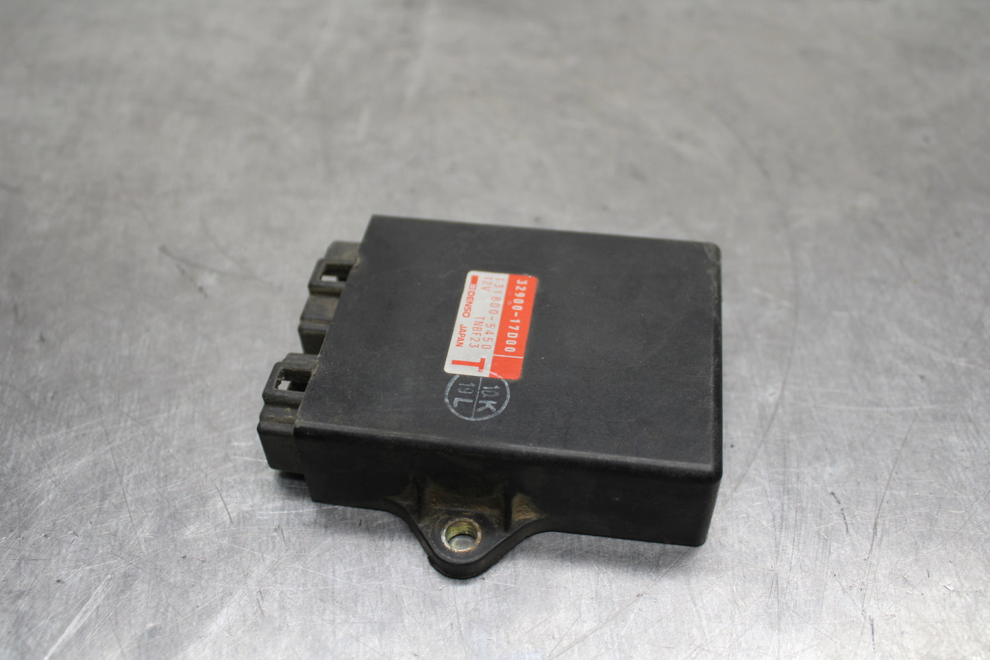 78 SUZUKI GS550E ECU COMPUTER CONTROLLER UNIT BLACK BOX ECM CDI BB133