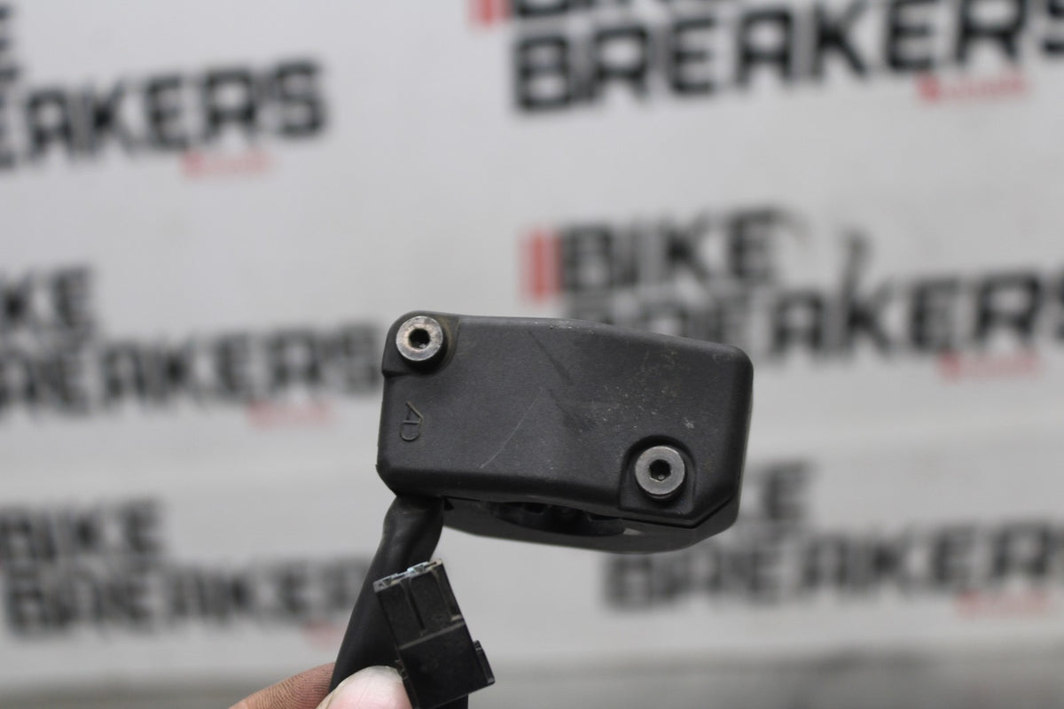 23 KAWASAKI Z900RS RIGHT CLIP ON HANDLE KILL OFF START SWITCH SWITCHES BB935