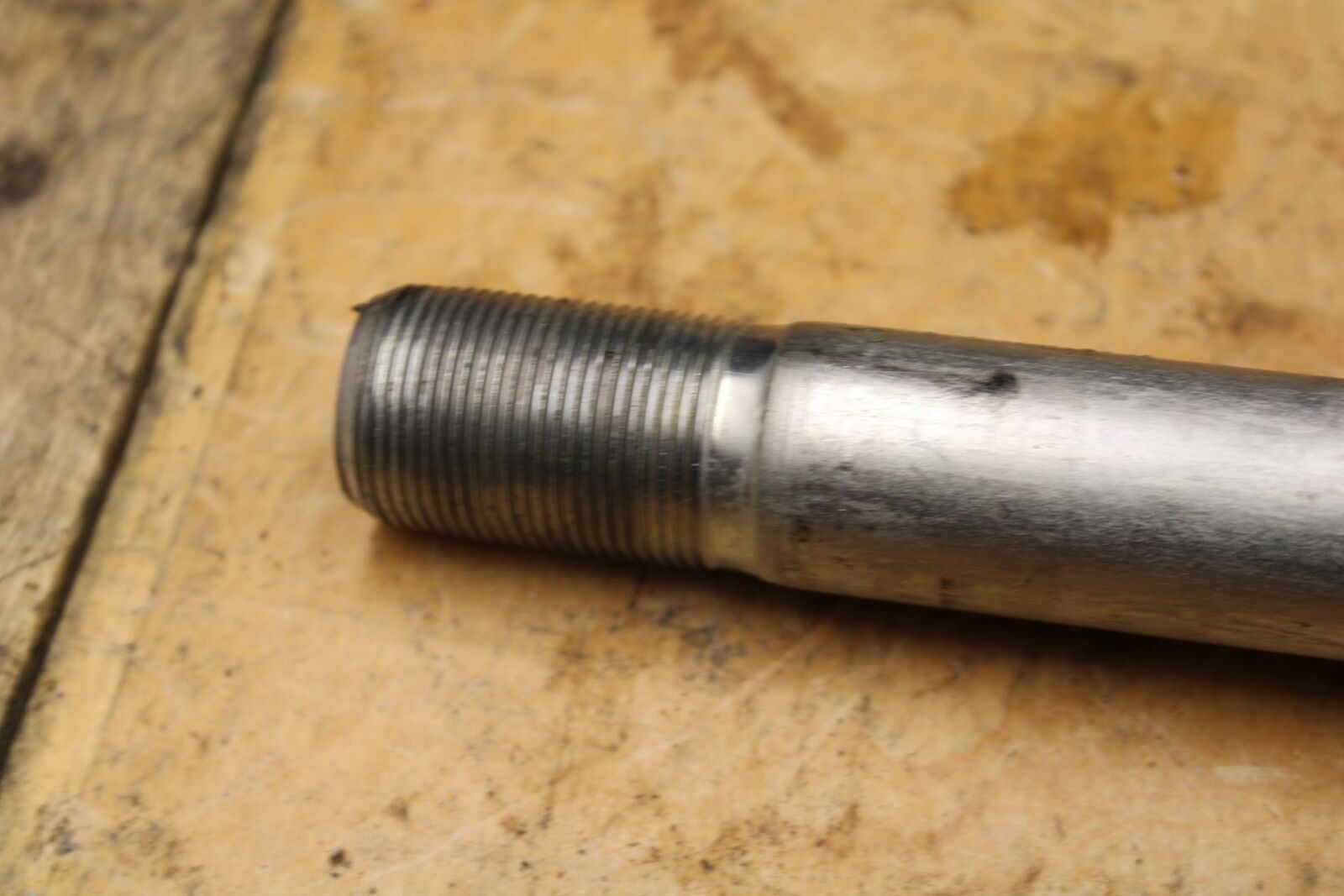 19-20 KAWASAKI NINJA ZX6R FRONT WHEEL RIM AXLE PIVOT BOLT BB338