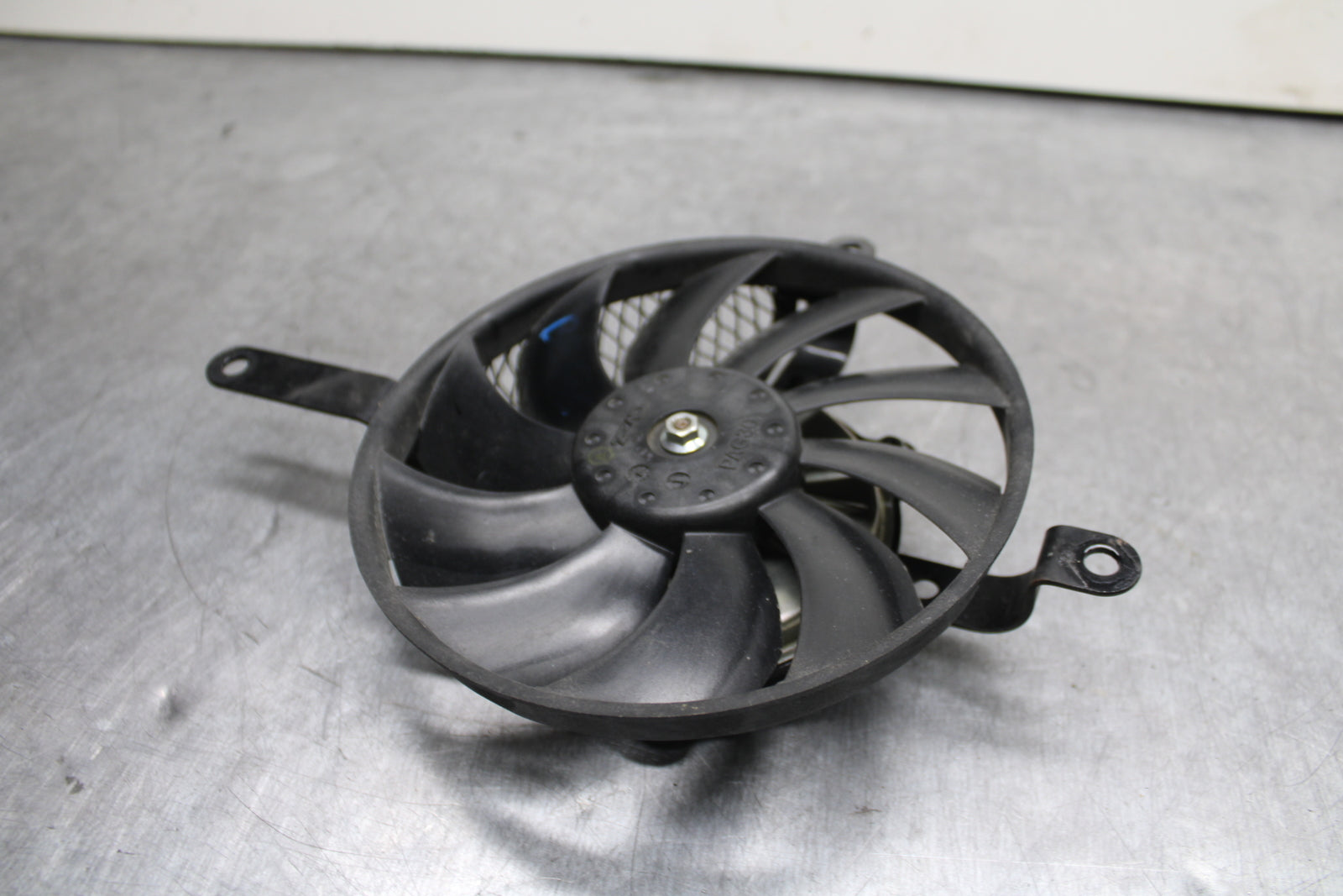 06-07 SUZUKI GSXR750 ENGINE RADIATOR COOLING FAN BB123