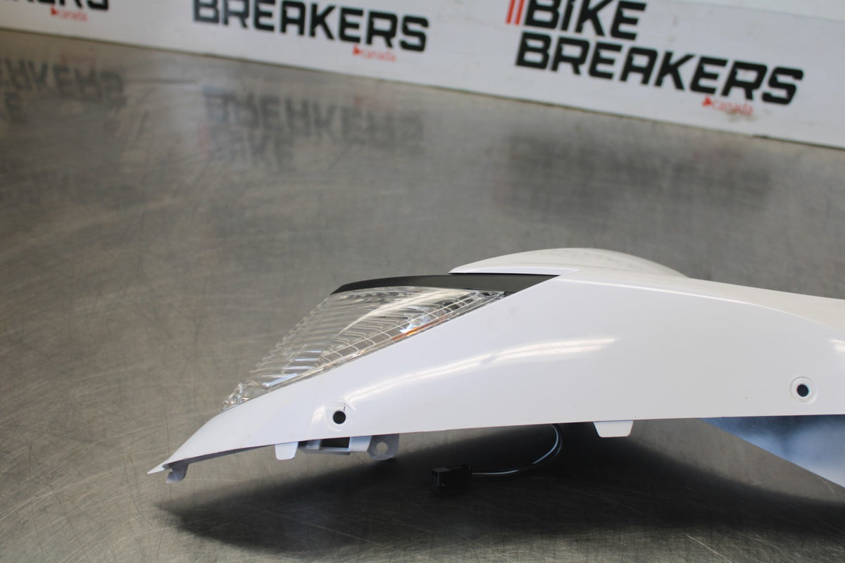11-25 SUZUKI GSXR 600  RIGHT REAR BACK TAIL FAIRING COWL SHROUD BB882