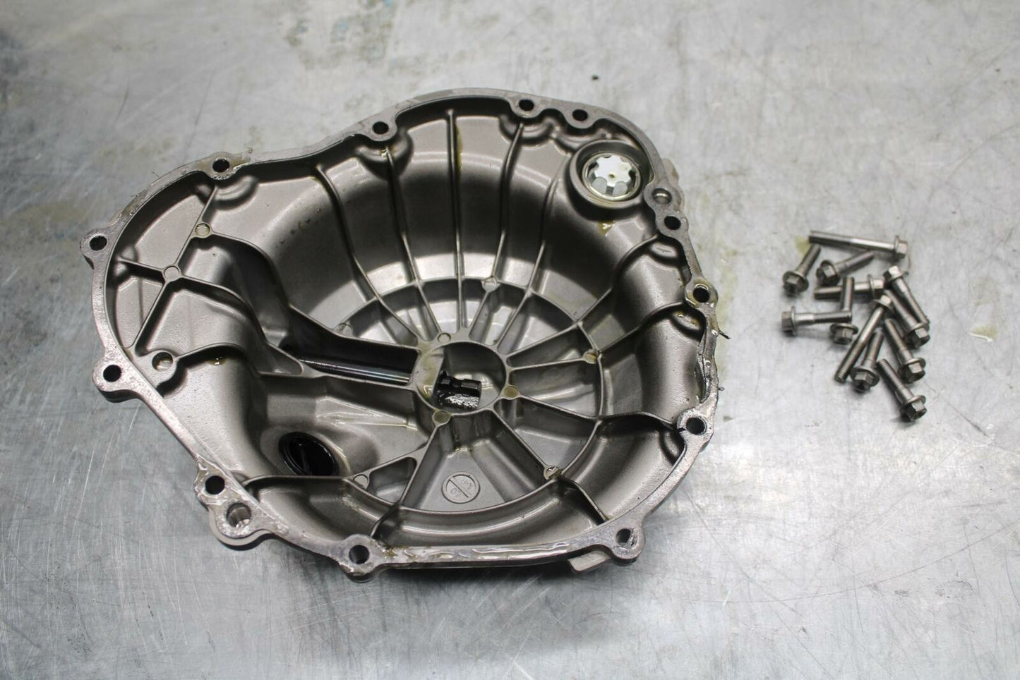 19-20 KAWASAKI NINJA ZX6R ZX636 CLUTCH SIDE ENGINE MOTOR COVER BB419