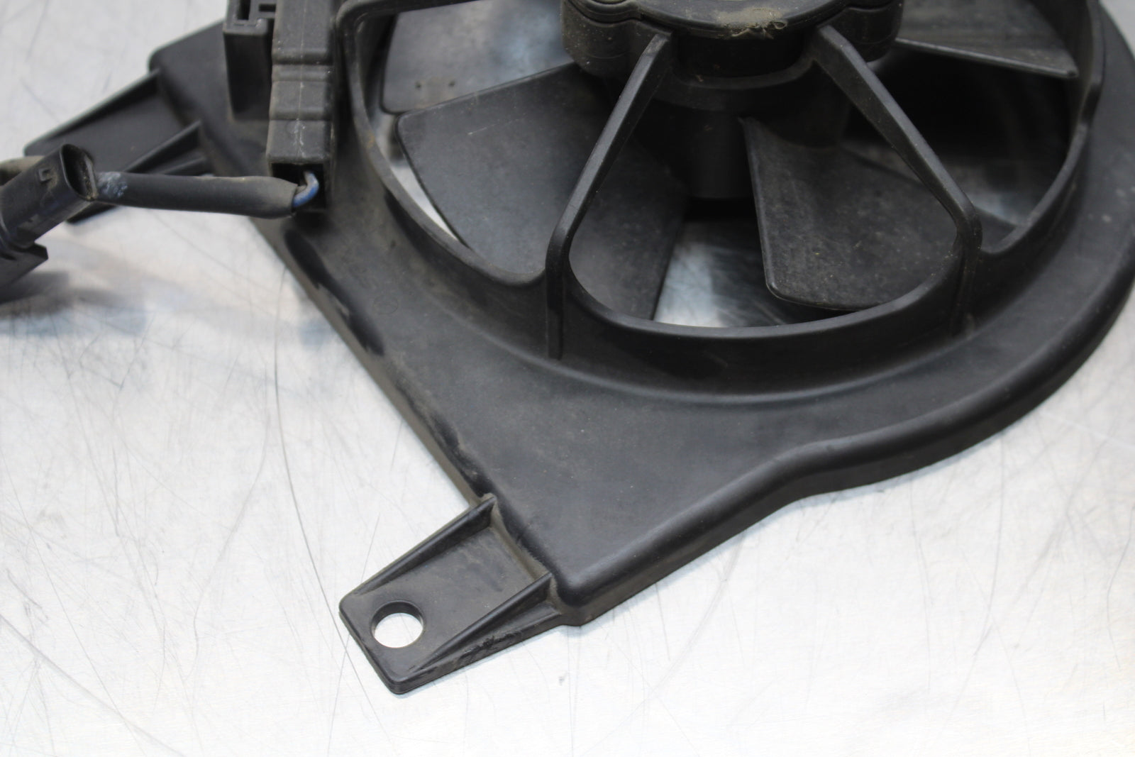 06-12 BMW F800ST ENGINE RADIATOR COOLING FAN BB144