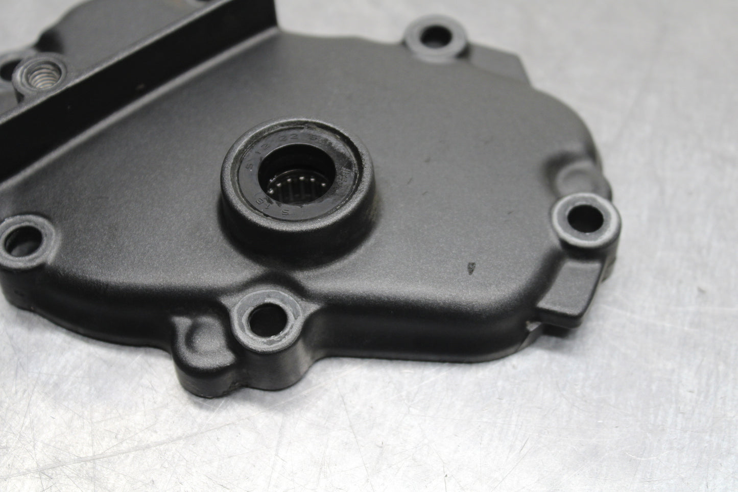 03-05 YAMAHA YZF R6  ENGINE MOTOR TIMING CHAIN COVER BB132
