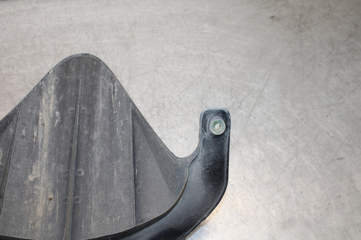 05-06 HONDA CBR600RR REAR BACK WHEEL TIRE HUGGER FENDER BB727