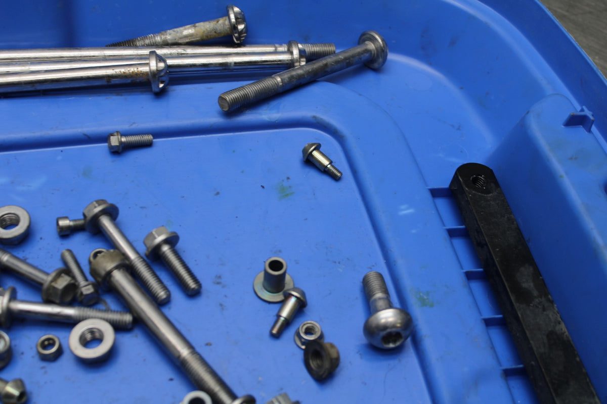 14 TRIUMPH STREET TRIPLE ABS MOUNTING BOLTS HARDWARE MOTOR SCREWS BB808