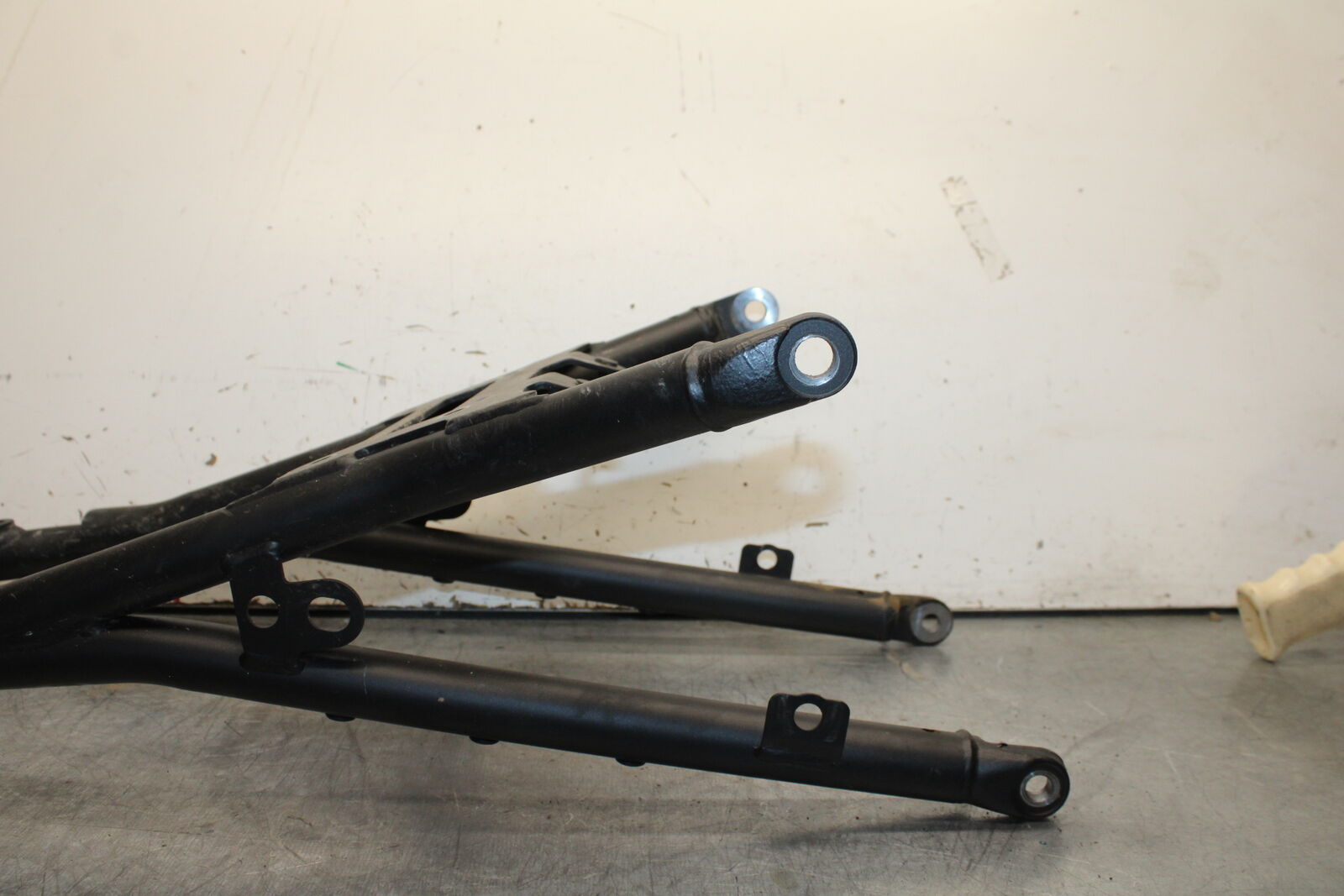 22-24 YAMAHA XSR900 REAR SUBFRAME BACK SUB FRAME BB710