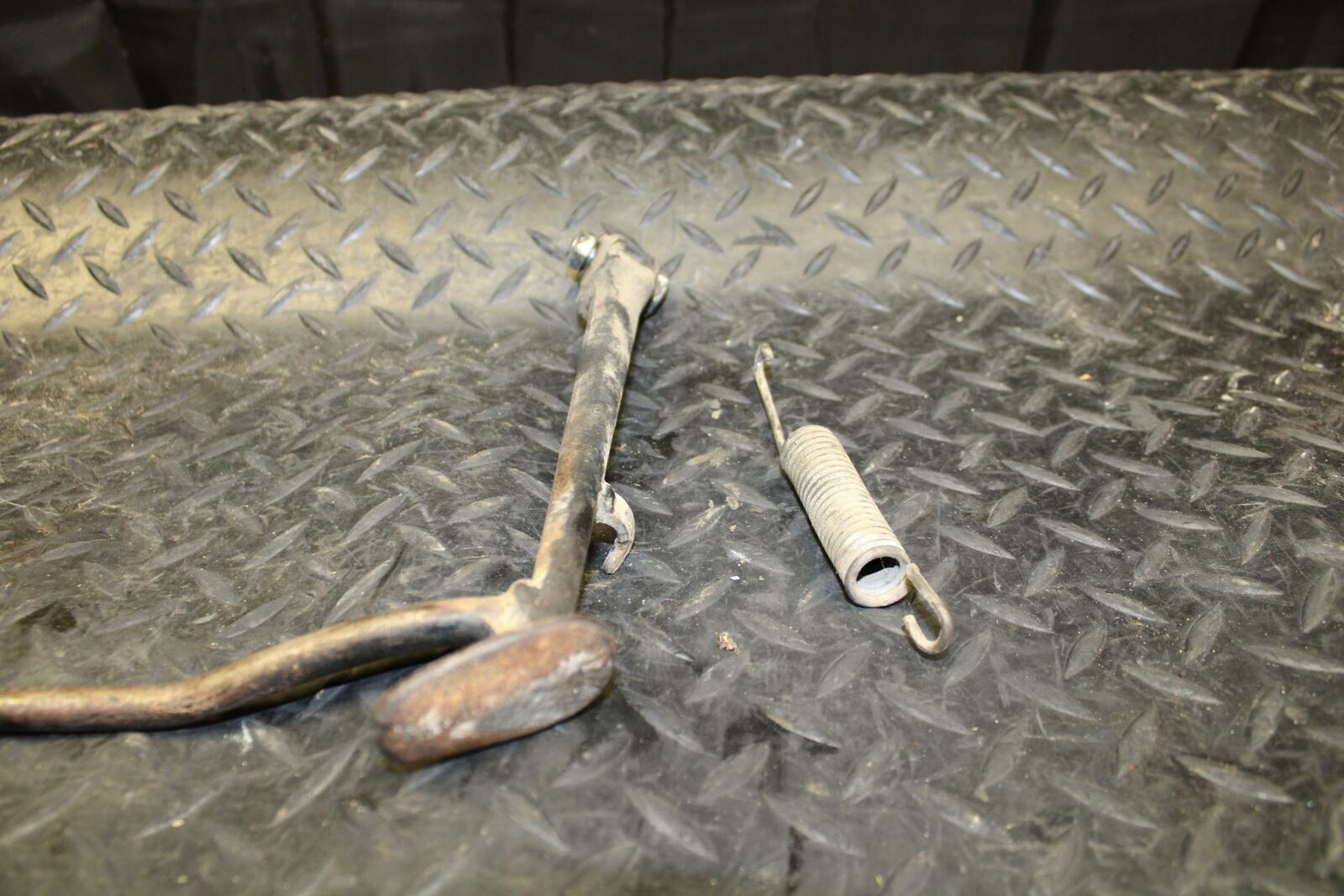 80-81 YAMAHA XS1100 SPECIAL KICKSTAND SIDE KICK STAND bb174