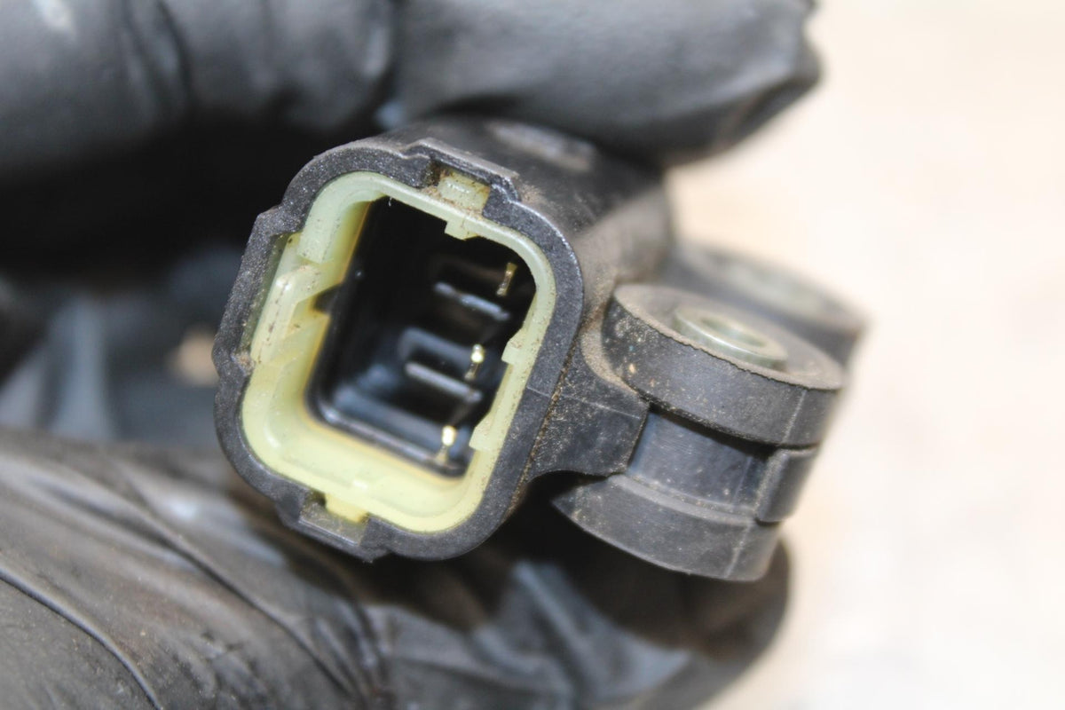 05 YAMAHA YZF R6S TIP OVER BANK ANGLE CRASH SENSOR SWITCH  BB95