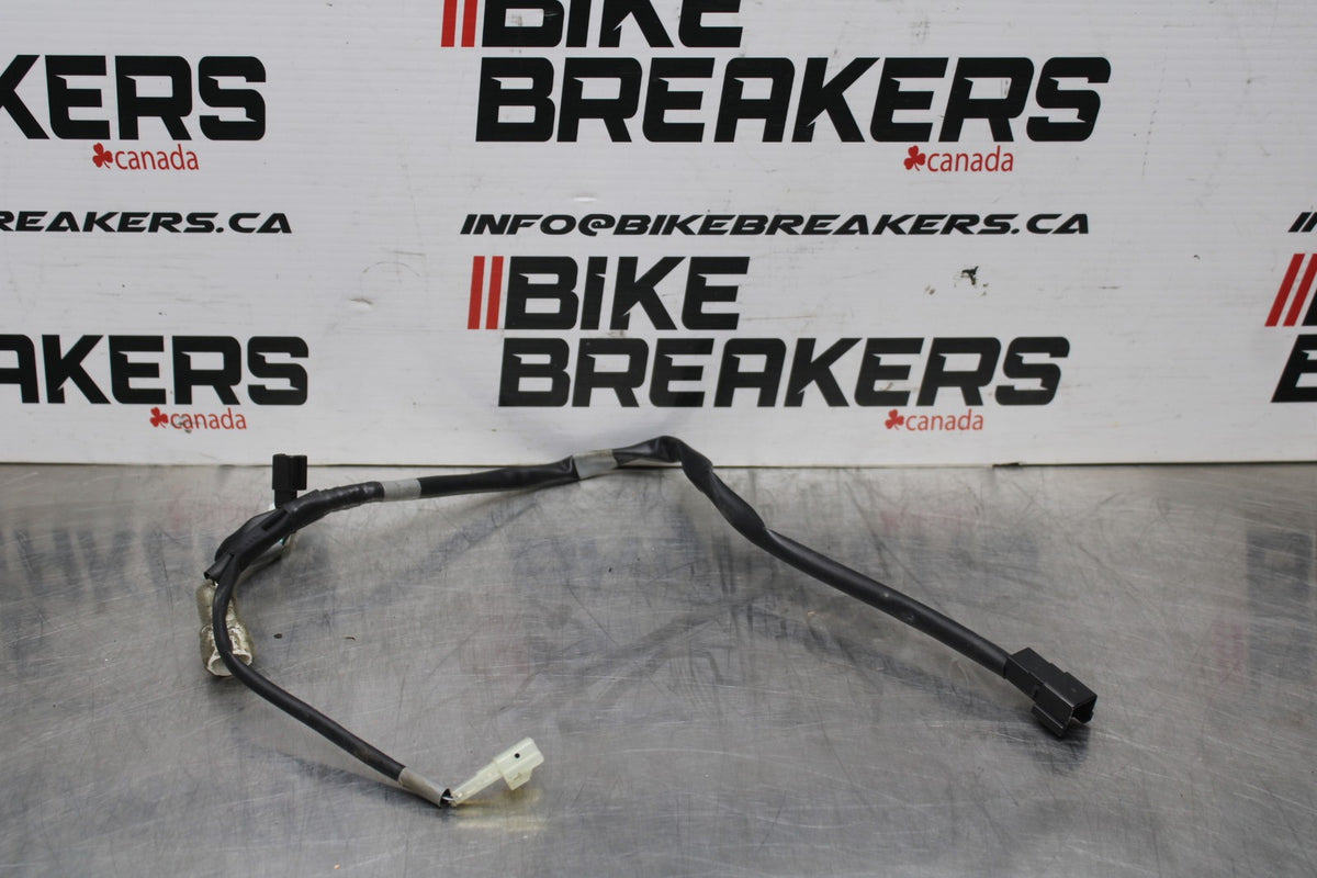 11-25 SUZUKI GSXR 600  TAIL LIGHT WIRING HARNESS MOTOR WIRE LOOM BB830
