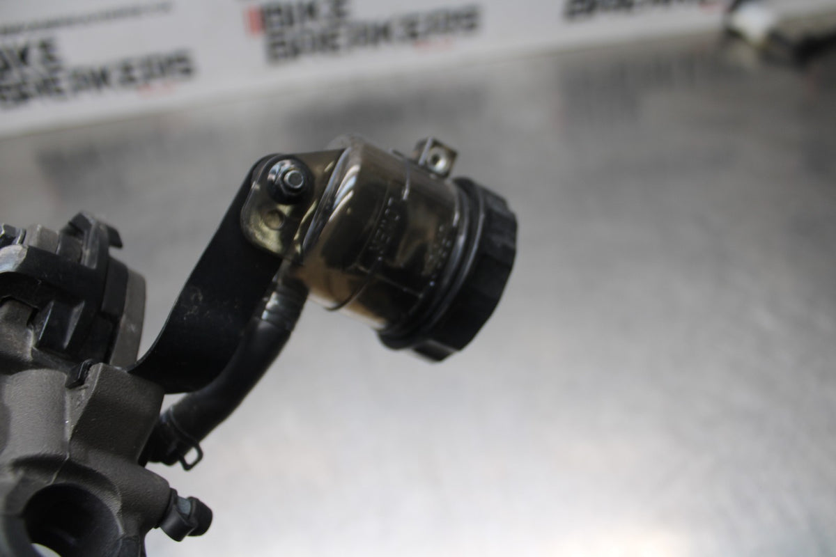 22 KAWASAKI NINJA 1000SX FRONT BRAKE MASTER CYLINDER w/ LEVER BB780