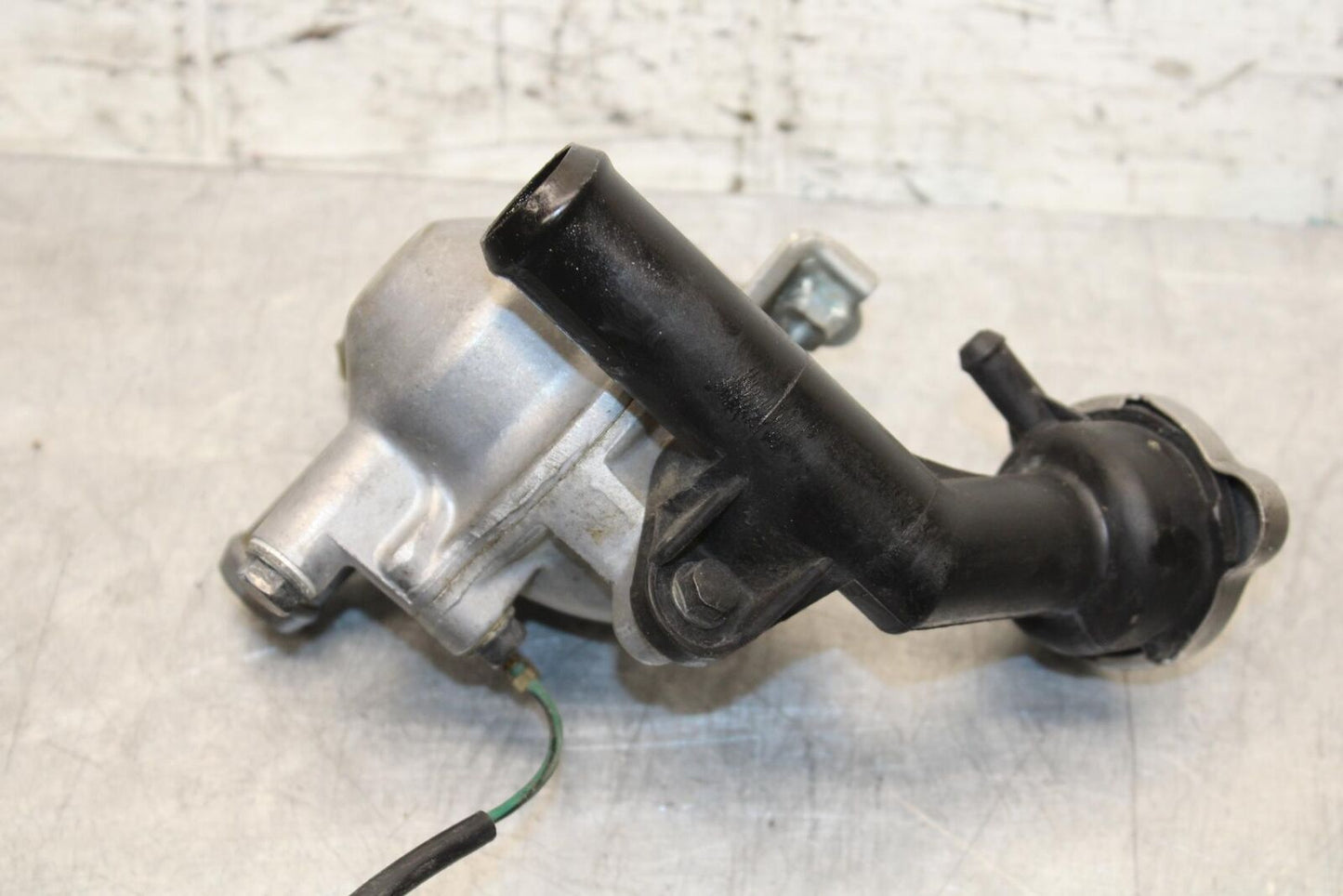 2007 Honda Shadow Spirit 1100 VT1100C THERMOSTAT HOUSING WITH THERMOSTAT BB561