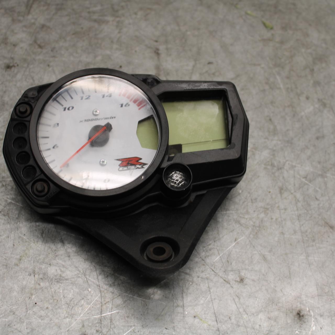 06-07 SUZUKI GSXR750 SPEEDO TACH GAUGES DISPLAY CLUSTER SPEEDOMETER BB543#B
