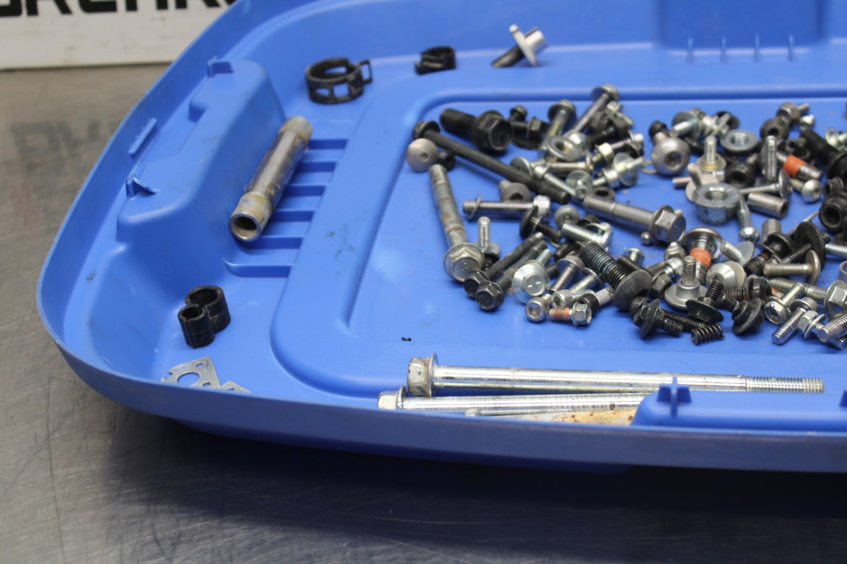 22-25 YAMAHA YZF R7 MOUNTING BOLTS HARDWARE SCREWS BB940