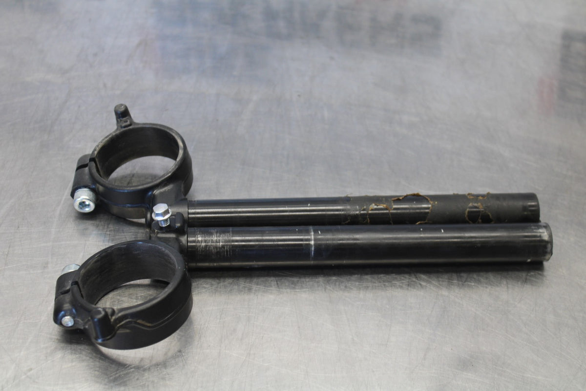 18 SUZUKI GSXR750 LEFT RIGHT CLIP ON ONS HANDLEBARS PAIR SET BB891