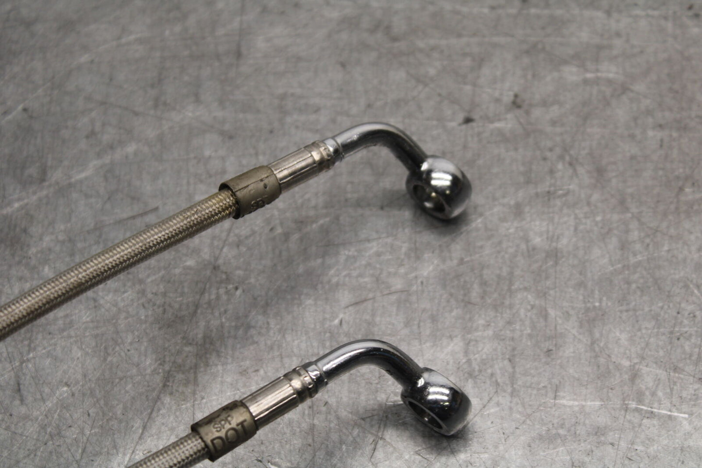 05-06 SUZUKI GSXR1000 AFTERMARKET BRAIDED FRONT BRAKE CALIPER HOSES LINES BB677