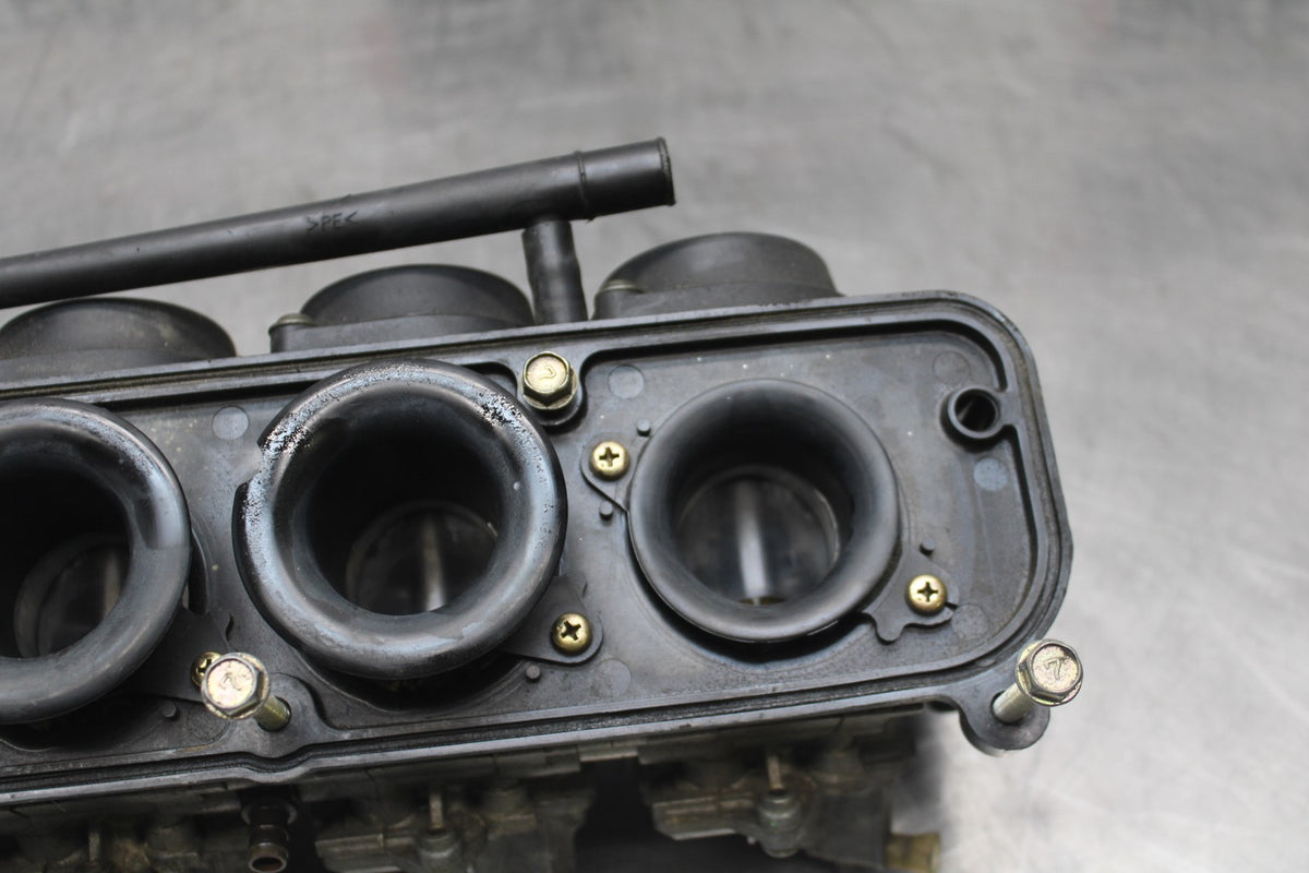 98 KAWASAKI NINJA ZX6 CARBS CARBURETORS BB870