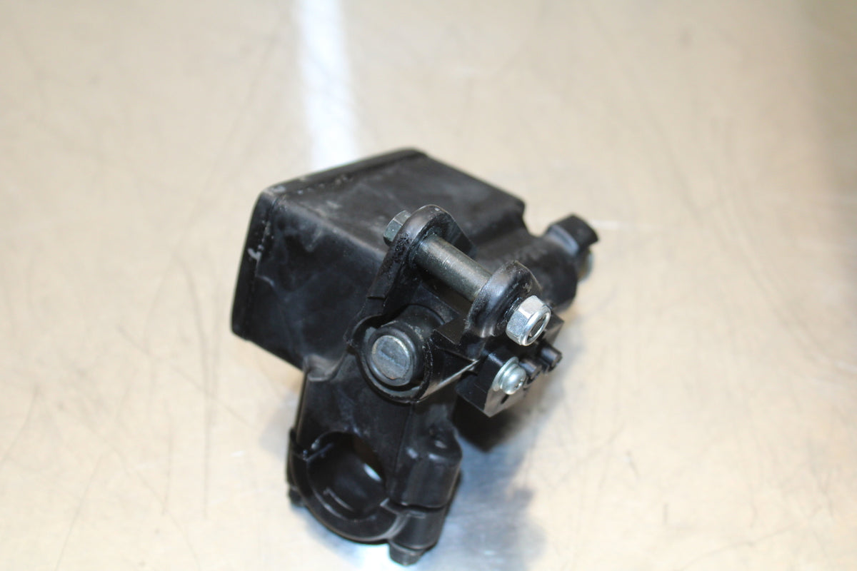 07 SUZUKI BANDIT 600F FRONT BRAKE MASTER CYLINDER BB328
