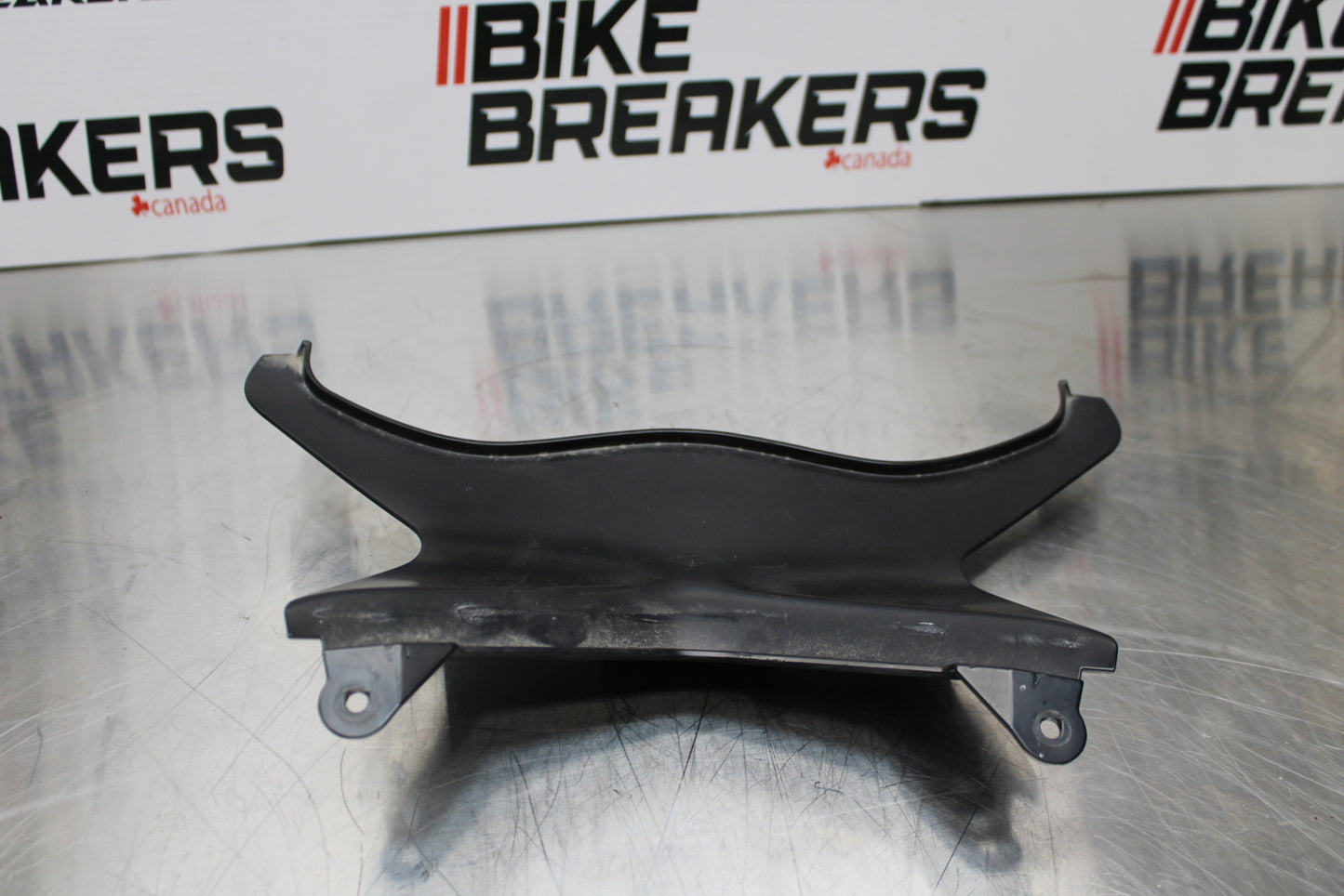 13-18 KAWASAKI NINJA ZX6R CENTER REAR BACK TAIL FAIRING COWL BB143