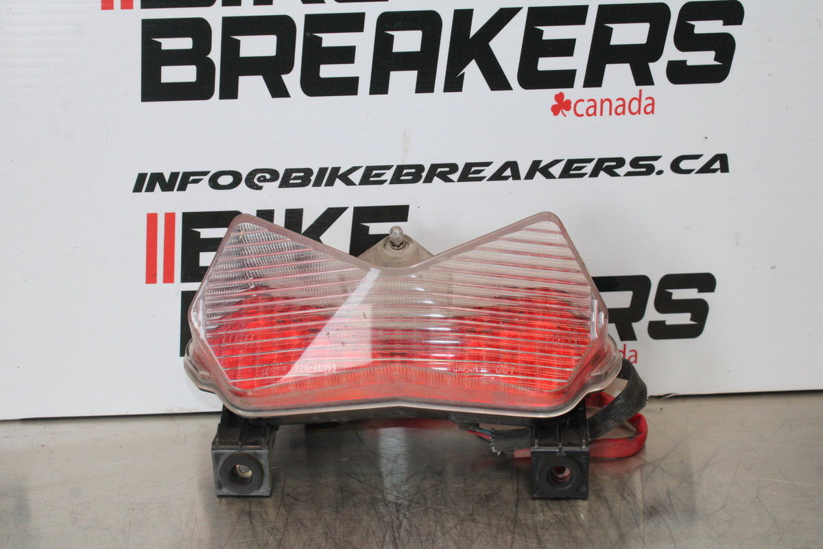 03-06 KAWASAKI Z1000 REAR TAIL TAILLIGHT BACK BRAKE LIGHT BB164