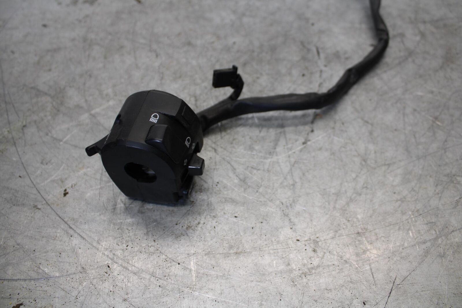 13-17 KAWASAKI NINJA 300 LEFT CLIP ON HANDLE HORN SIGNALS SWITCH  BB429