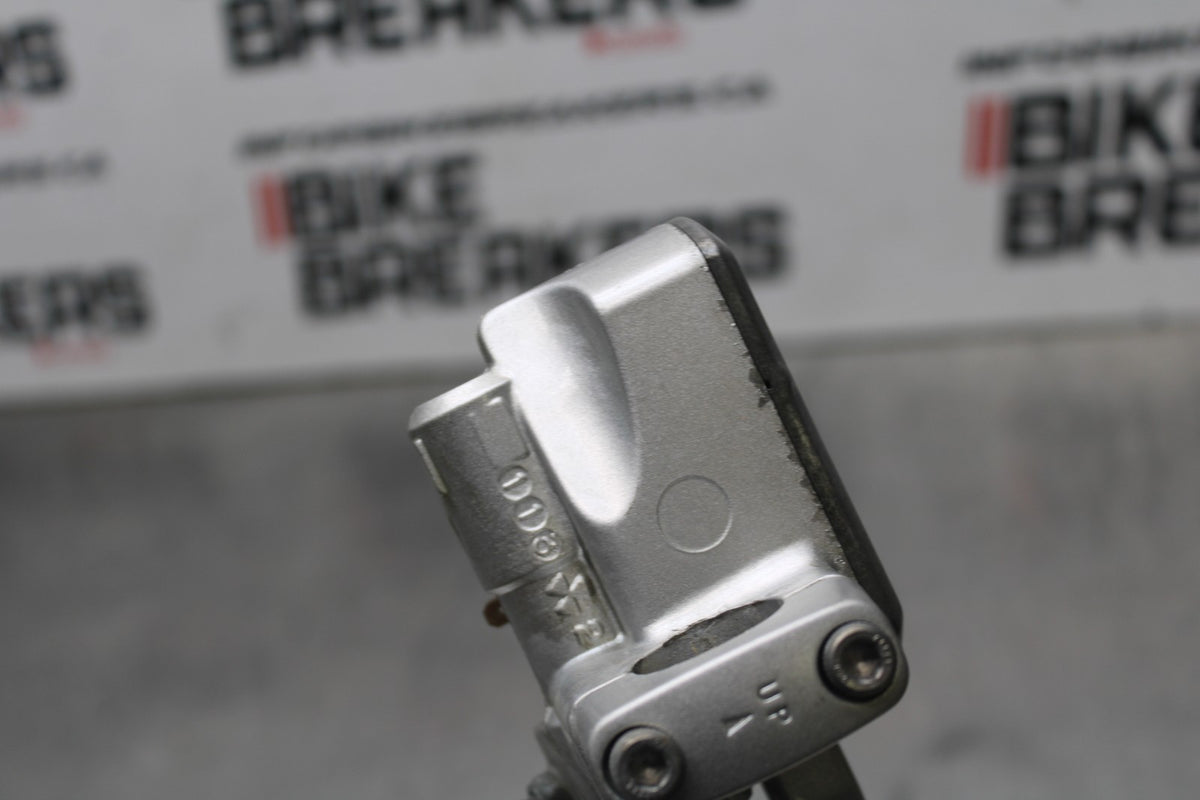 99-09 YAMAHA V STAR 1100 FRONT BRAKE MASTER CYLINDER w/ LEVER BB853