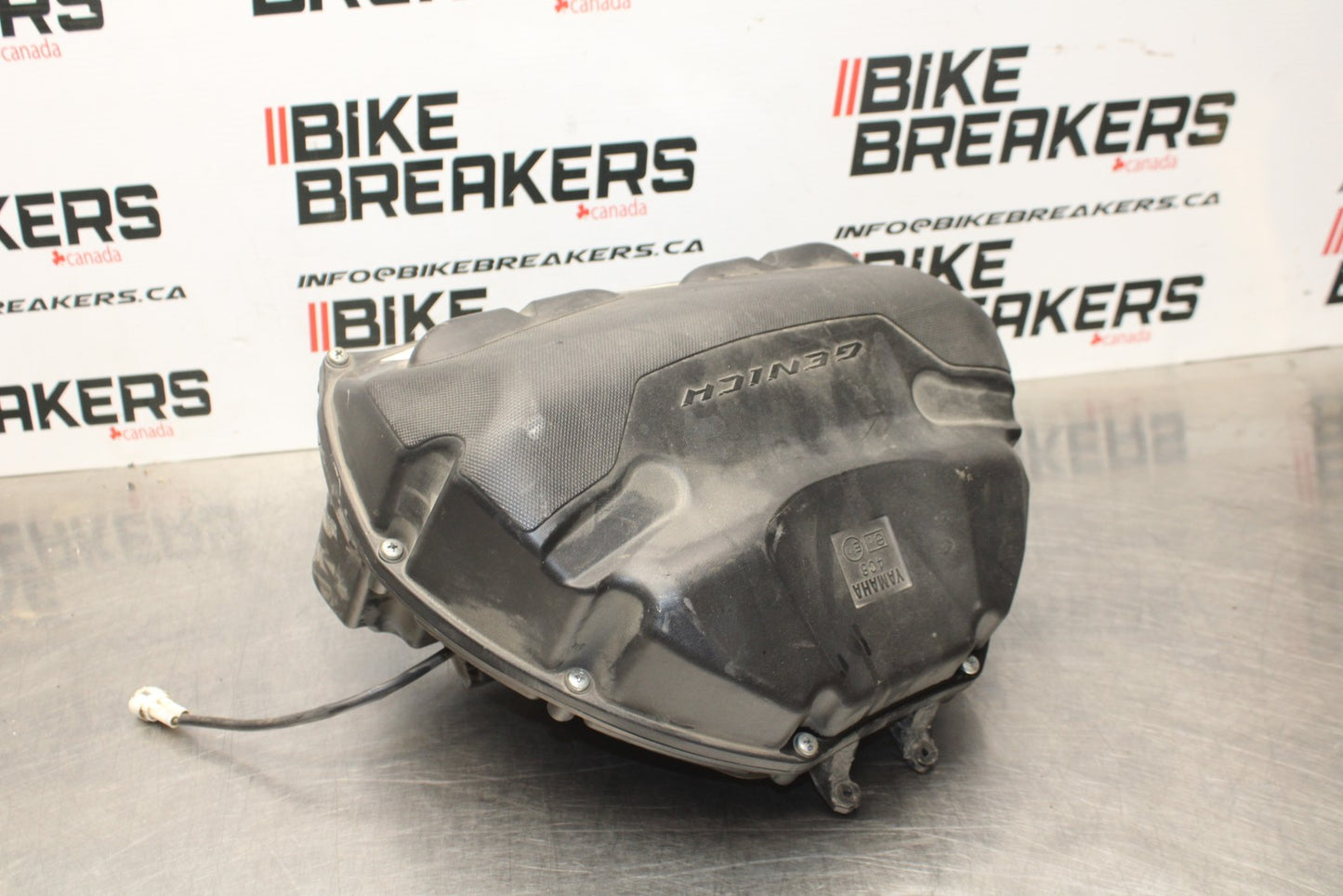07-08 YAMAHA YZF R1 AIRBOX AIR INTAKE FILTER BOX /W STACKS BB771