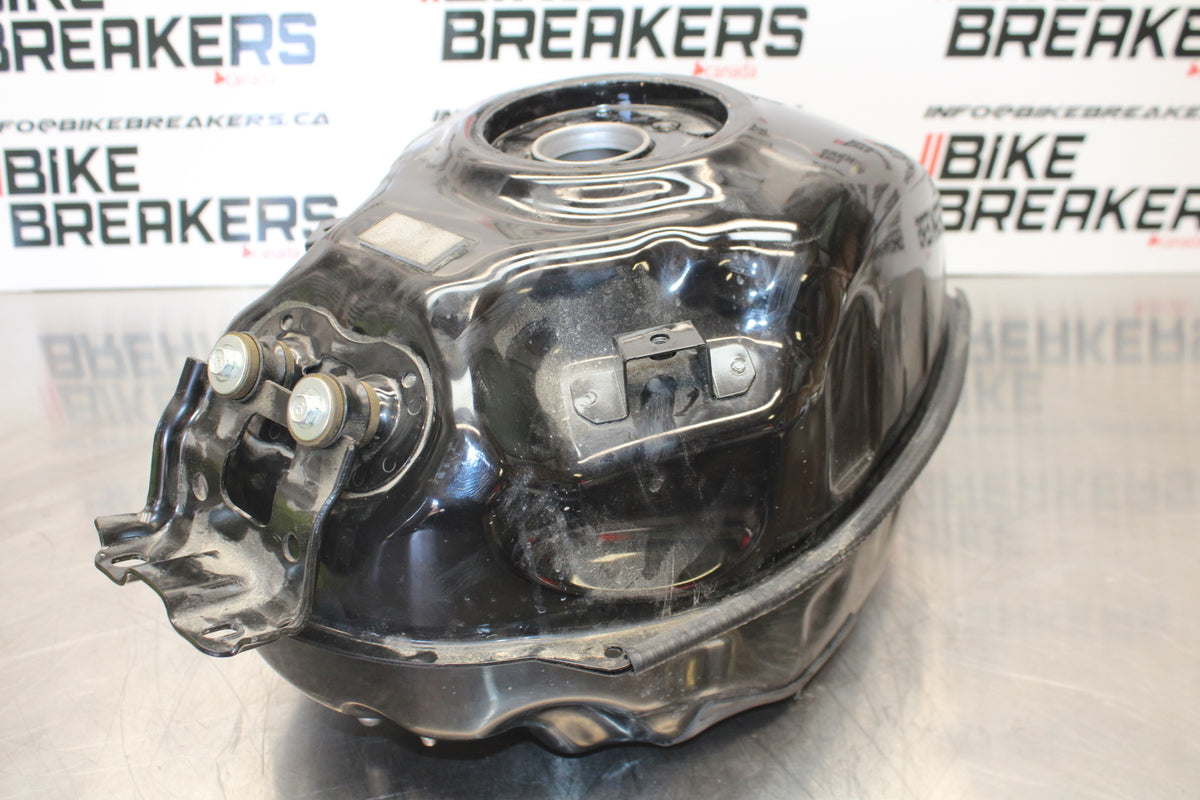 23 YAMAHA YZF R3 GAS TANK FUEL CELL PETROL RESERVOIR BB147