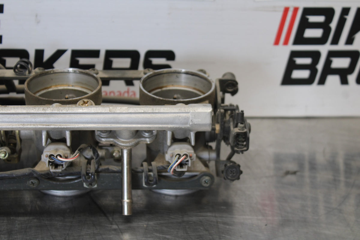 00-05 KAWASAKI NINJA ZX12R MAIN FUEL INJECTORS / THROTTLE BODIES BB892