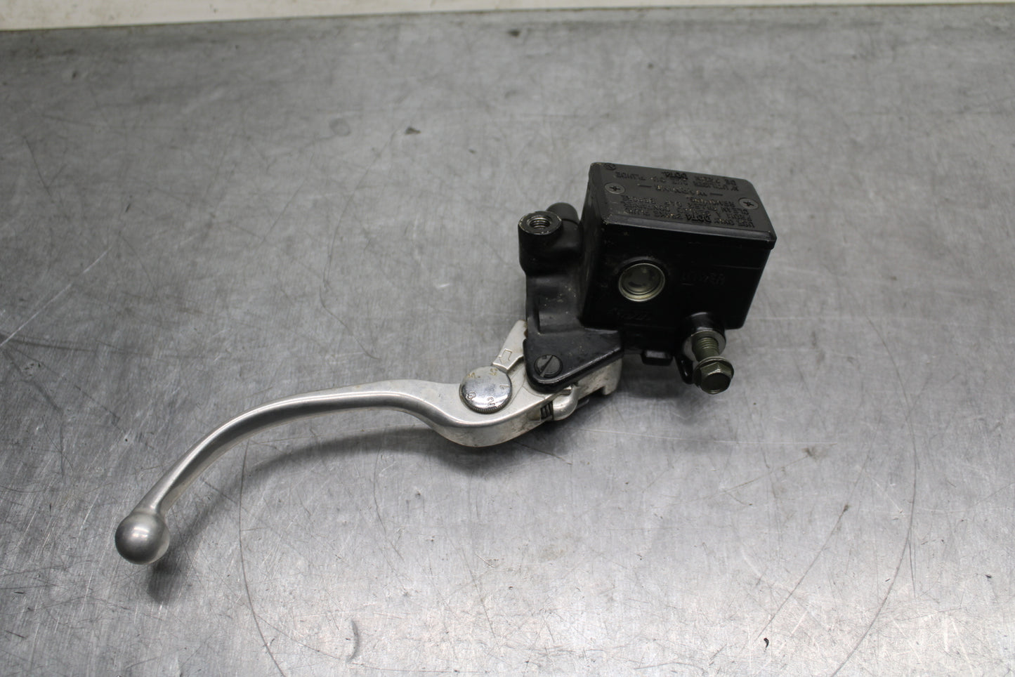 07-09 KAWASAKI VERSYS 650 FRONT BRAKE MASTER CYLINDER w/ LEVER BB125
