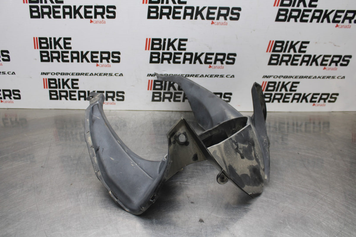 08-12 KAWASAKI NINJA 250R EX250J FRONT CENTER COWL FAIRING BB784